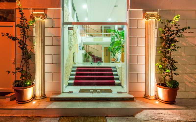 Acropolis Ami Boutique