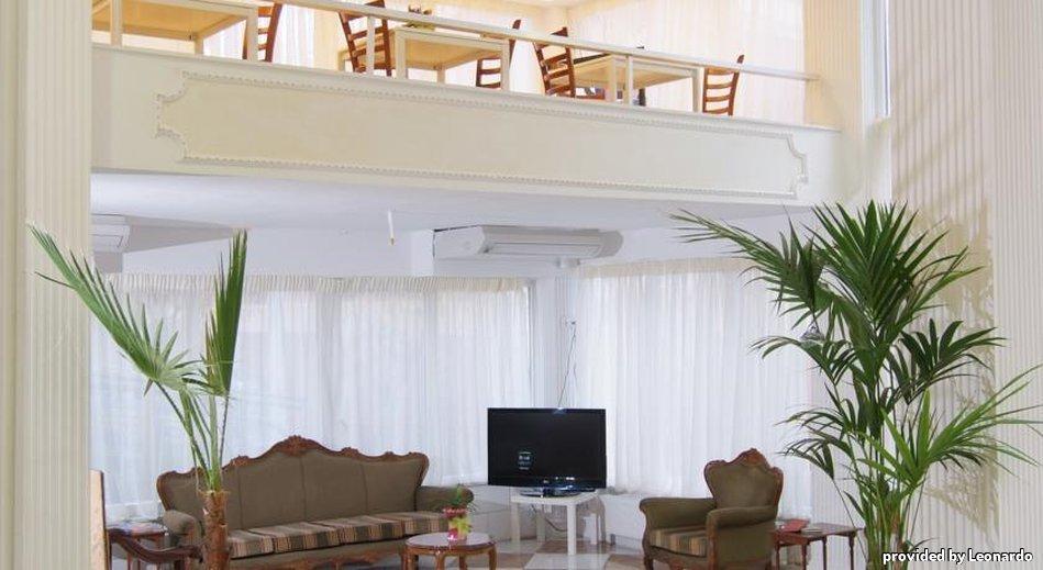 Hotel Acropolis Ami Boutique 3*